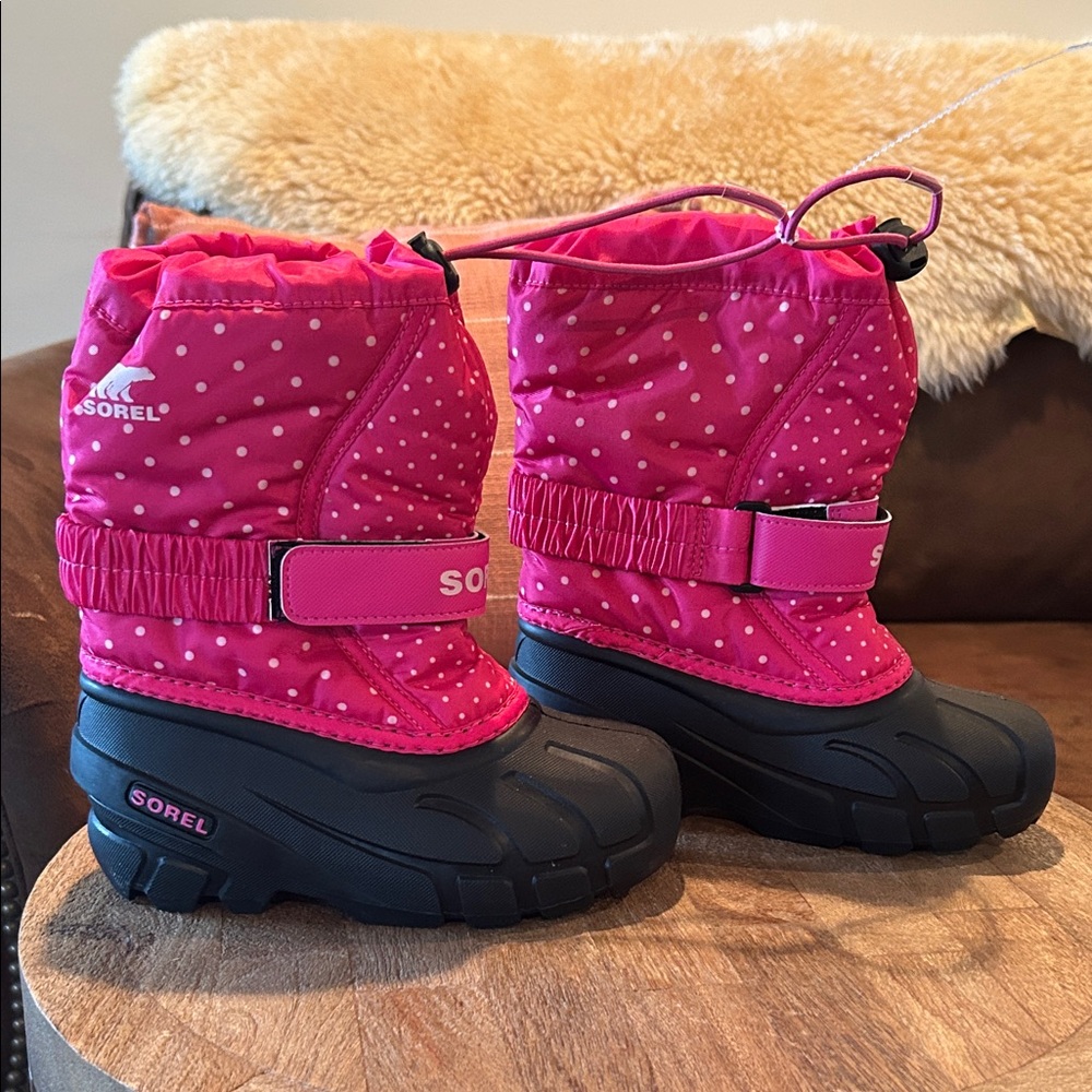 Sorel Pink and Black Snow Boots - Picture 3 of 6